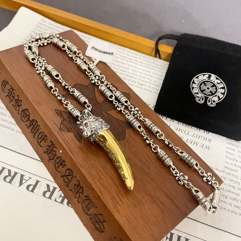 Ch**me He**ts necklaces